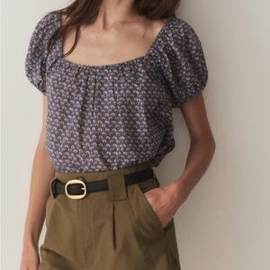 Doen Blue Patterned Puff Sleeve Top